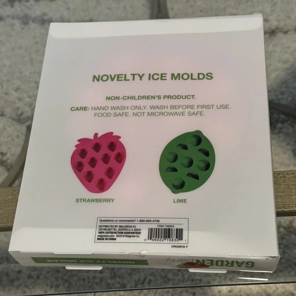 * SET OF 2 - NOVELTY ICE CUBE MOLDS * STRAWBERRY & LIME * DESIGN * MIB